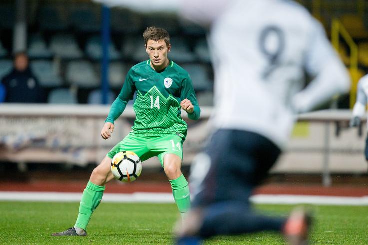 Erik Gliha leta 2017 na kvalifikacijski tekmi proti Franciji. | Foto: Vid Ponikvar