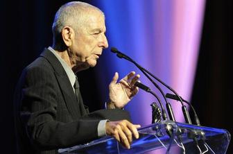 Leonard Cohen zaradi verskih razlogov prestavil koncert v Londonu