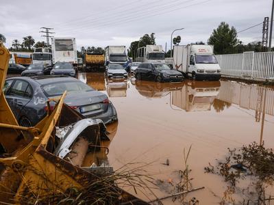 Poplave na jugu Španije zahtevale tri življenja