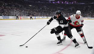 V Los Angelesu je bilo napeto, Anže Kopitar s Kralji do zmage dve sekundi pred koncem #video