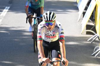 Boleč udarec za Tadeja Pogačarja in UAE Emirates: Joao Almeida zaključil Tour de France