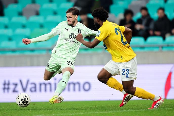 Nemanja Motika | Nemanja Motika in Olimpija sta se dogovorila za podaljšanje sodelovanja. | Foto Filip Barbalić