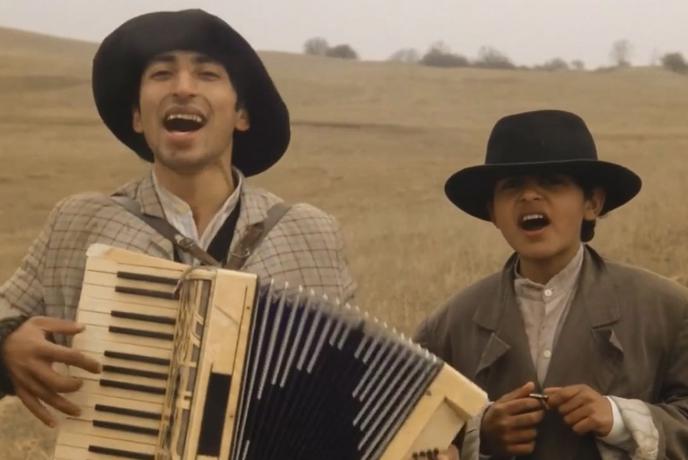 Najprej so Rome pobijali, zdaj jih politizirajo: kje so danes pravi odgovori?