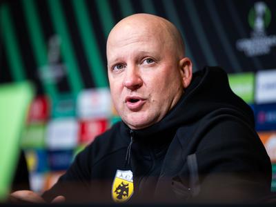 Celjska kroglica bo kmalu zaplesala. Se nekdanji trener Olimpije vrača v Slovenijo?