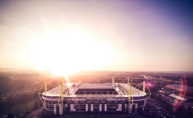 Domovanje dortmundske Borussie, bolj znano kot Signal Iduna Park ali pa Westfallenstadion, bo prav tako gostilo šest srečanj. Na njem bo debi na EP dočakala reprezentanca Gruzije. | Foto: Guliverimage
