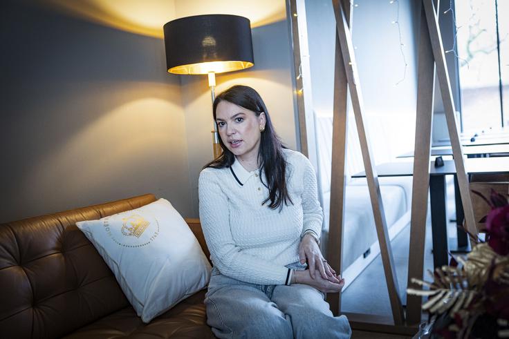 Magdalena Horjak je leto dni uspešno skrivala svojo odvisnost pred fantom, ki je kasneje postal njen mož.  | Foto: Ana Kovač