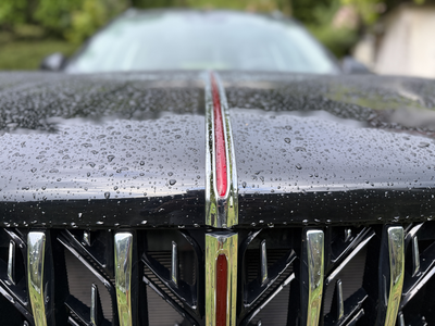 Za niti pol cene mercedesa? Prestiž kitajskega avtomobila je nekaj zanimivega. #foto