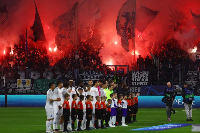 navijači Eintracht Napoli | Foto Reuters