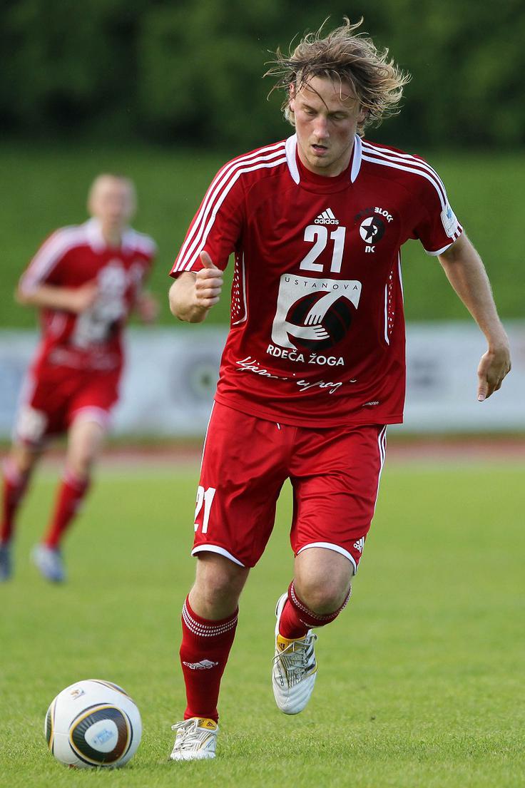 V 1. SNL je zaigral v sezoni 2009/10. Zbral je 19 nastopov, dvakrat pa nastopil za Interblock še v pokalnem tekmovanju. | Foto: Aleš Fevžer