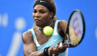 Hercogova izgubila mesto, na vrhu kraljuje Serena Williams