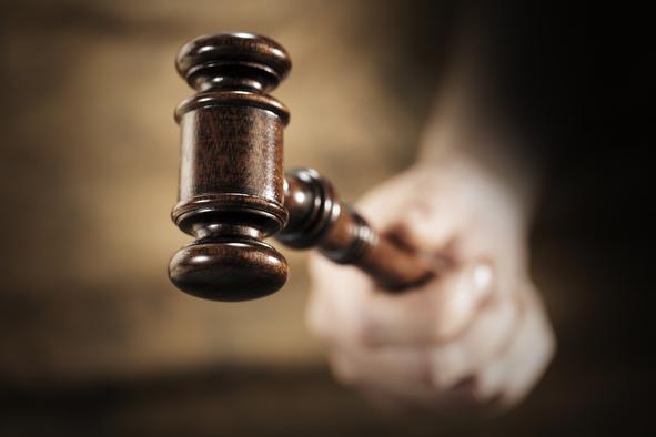 Ustavno sodišče: Zakon o bančništvu deloma protiustaven