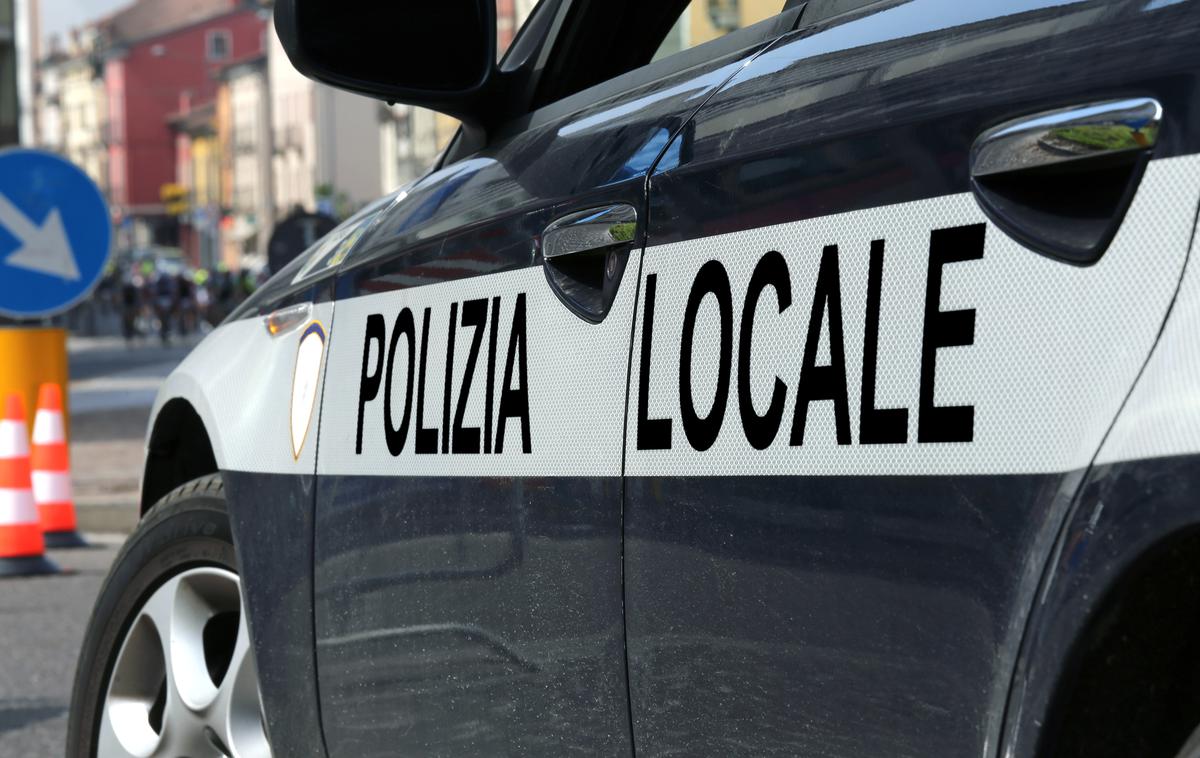 Italijanska policija | Na kraju nesreče je posredovalo 160 gasilcev, reševalcev, policistov in drugega osebja.  | Foto Thinkstock