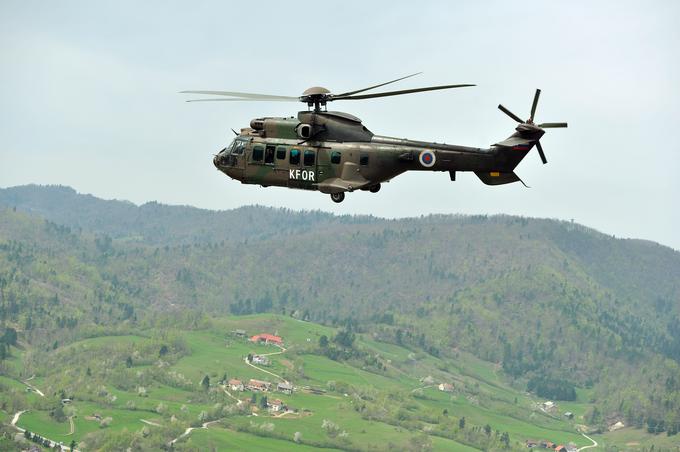 vojaški helikopter Slovenija | Foto: STA ,