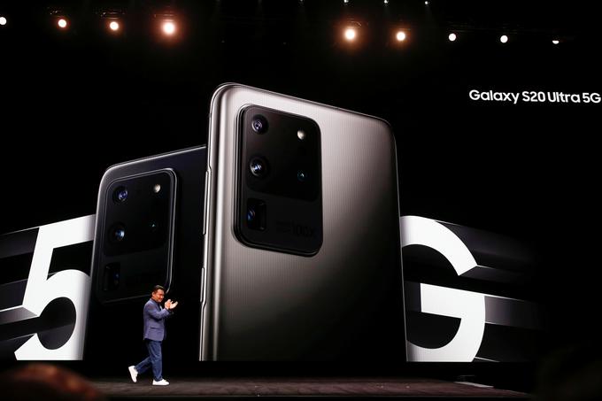 Vsi trije pametni telefoni serije Samsung Galaxy S20 imajo tudi izvedbe, ki delujejo v mobilnih omrežjih pete generacije (5G). | Foto: Reuters