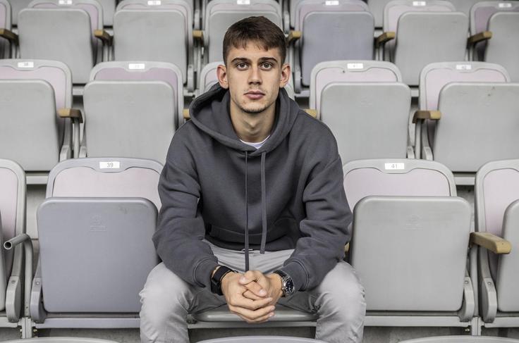 Marcel Ratnik je poleti zapustil Olimpijo. Bo brez kapetana, saj vleče v tujino tudi Žana Karničnika, ostalo tudi Celje? | Foto: Bojan Puhek