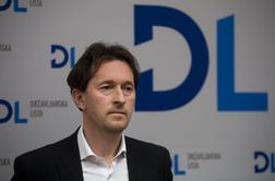 Nove napetosti v DL, stranko zapustil še Krupić