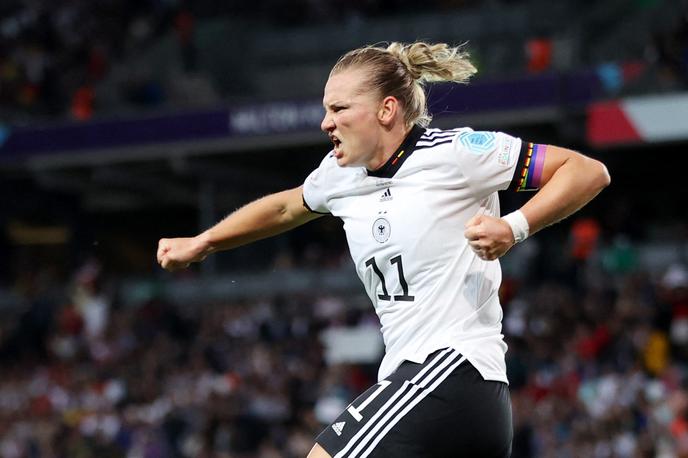 Alexandra Popp | Alexandra Popp je zabila oba gola za zmago Nemčije. | Foto Reuters