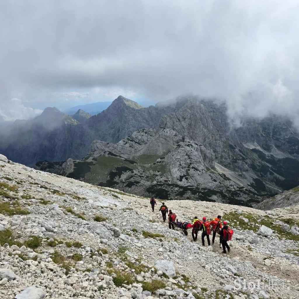 gore, reševalci, gorski reševalci