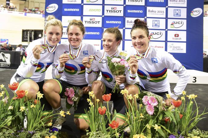  Melissa Hoskins (skrajno levo) je bila leta 2015 z ekipo Avstralije svetovna prvakinja. | Foto: Guliverimage