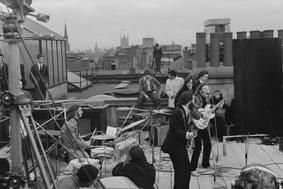 Pred natanko 50 leti so The Beatles odigrali svoj zadnji koncert #video