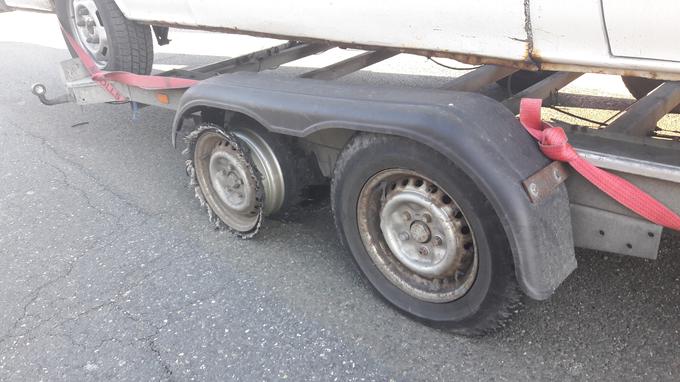 pnevmatika, tovornjak, guma | Foto: policija