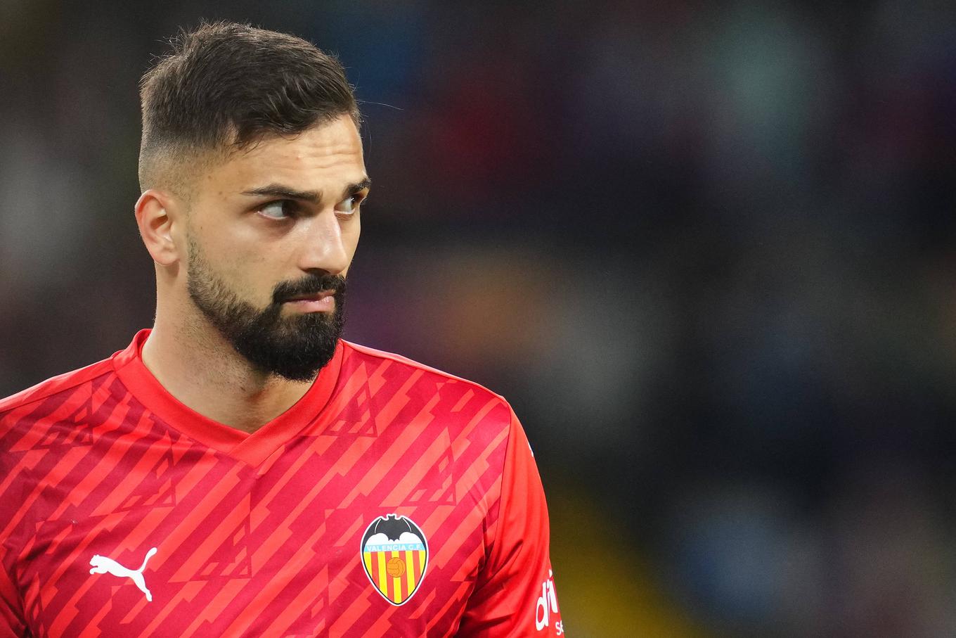 Georgian goalkeeper Giorgi Mamardashvili is favourite for Liverpool as they take their time in finding and selecting Alisson Becker's successor. | Photo: Gulliverimage
