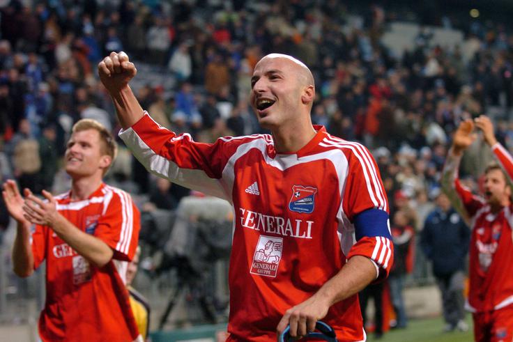 Z izjemo ene sezone, ki jo je odigral v vrstah turškega Bešiktaša, je Aygün celotno kariero preživel v Nemčiji. | Foto: Guliverimage