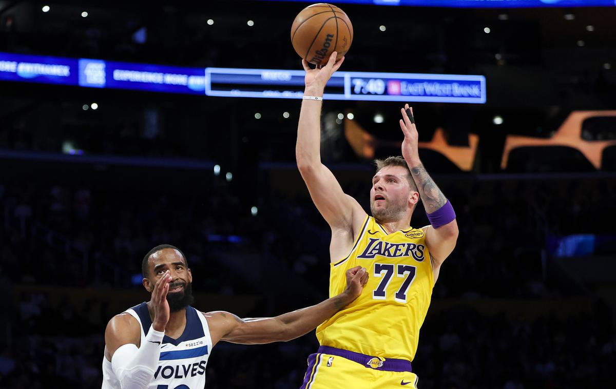 Luka Dončić Los Angeles Lakers | Luka Dončić je ob zmagi dosegel 49 točk. | Foto Guliverimage