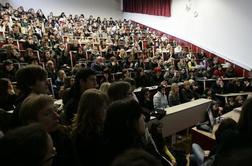 Spor glede odslovitve predavatelja na mariborski fakulteti za zdravstvene vede