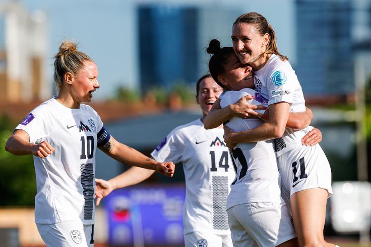 Lara Prašnikar upa, da bo enkrat v karieri uresničila otroško željo in s Slovenijo nastopila na velikem tekmovanju. Naslednja priložnost se obeta že prihodnje leto, ko bodo potekale kvalifikacije za SP 2027. | Foto: Aleš Fevžer