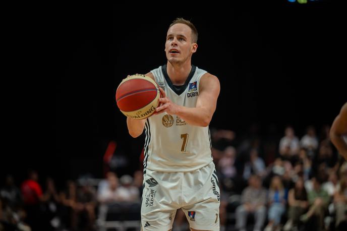Klemen Prepelić | Klemen Prepelič z Dubajem gosti Partizan. | Foto Liga ABA