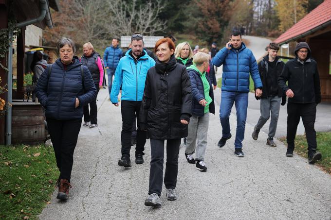 Ministrica Asta Vrečko je Popotovanje od Litije do Čateža označila za unikatno prireditev.  | Foto: STA