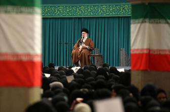 Iran grozi Izraelu in ZDA: Prejeli boste uničujoč odgovor