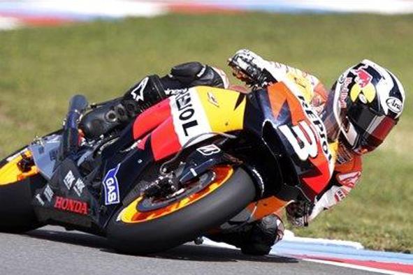 Pedrosa se je pogovarjal z Ducatijem