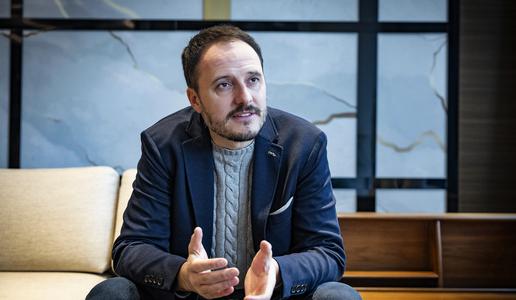 Blaž Švab razkril, koliko denarja je Modrijanom ostalo po razprodanih Stožicah
