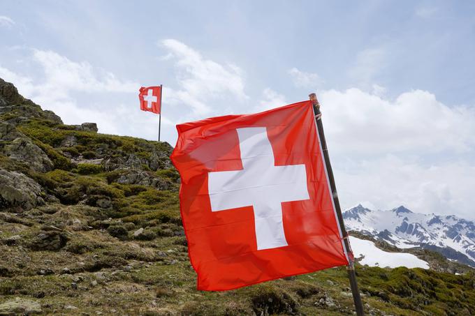 švicarska zastava | Foto: Guliverimage