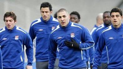 Lyon verjame v čudež
