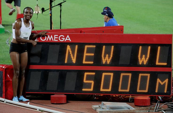 Kenijka Hellen Obiri je postavila najboljši letošnji izid na svetu na 5.000 metrov. | Foto: Reuters