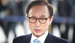 Nekdanji južnokorejski predsednik uradno obtožen korupcije