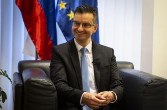 Šarec vihar okoli nastopa v Strasbourgu vidi v luči volilne kampanje