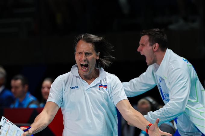 Gheorghe Cretu bo po polfinalu svetovnega prvenstva Slovence vodil tudi med najboljšimi štirimi evropskega prvenstva. | Foto: CEV