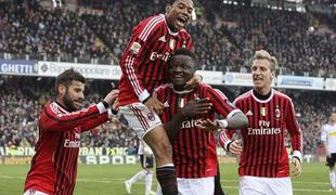 Milan na vrhu, petarda Palerma (video)