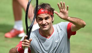 Izgubljeni Federer: Še žena se mu je smejala s tribun (video)