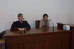 Mariborsko sodišče Ireno Tihec oprostilo obtožb za uboj moža