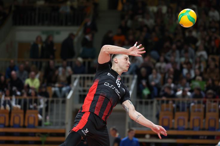 Klemen Čebulj je k zmagi prispeval 11 točk. | Foto: www.alesfevzer.com