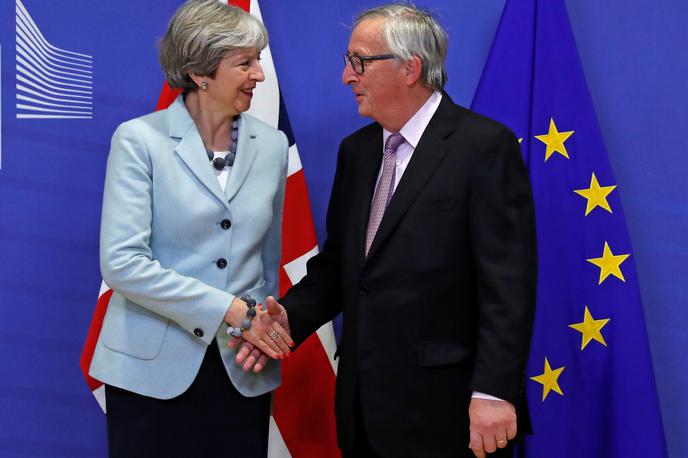 Theresa May in Jean-Claude Juncker sta zgodaj zjutraj v Bruslju dosegla dogovor | Foto Reuters