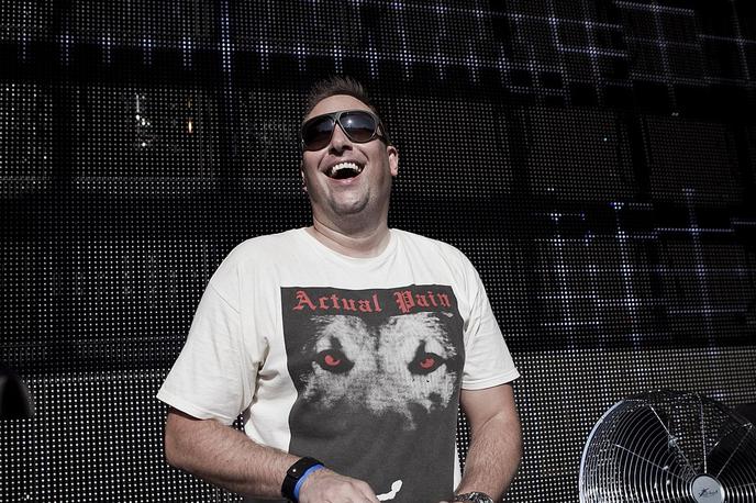 DJ Umek | "Če bi imel eno željo, je to, da pod isto 'znamko' (Ambasade Gavioli) nastane nova klubska lokacija, ki bi nadaljevala to lokalno zapuščino," pravi DJ Umek. | Foto Matjaž Tavčar