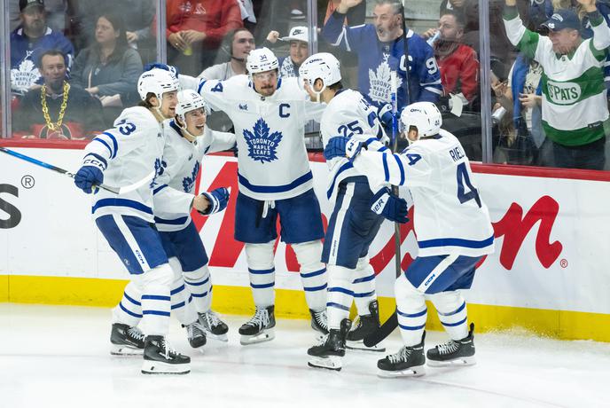 Toronto do prvega zaključnega ploščka za napredovanje