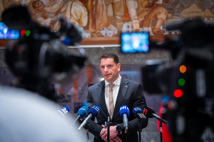 kolegij predsednika DZ, Zoran Stevanović | Sprememb bodoča koalicija ni podprla. | Foto STA