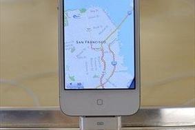Apple odpustil odgovornega za Apple Maps